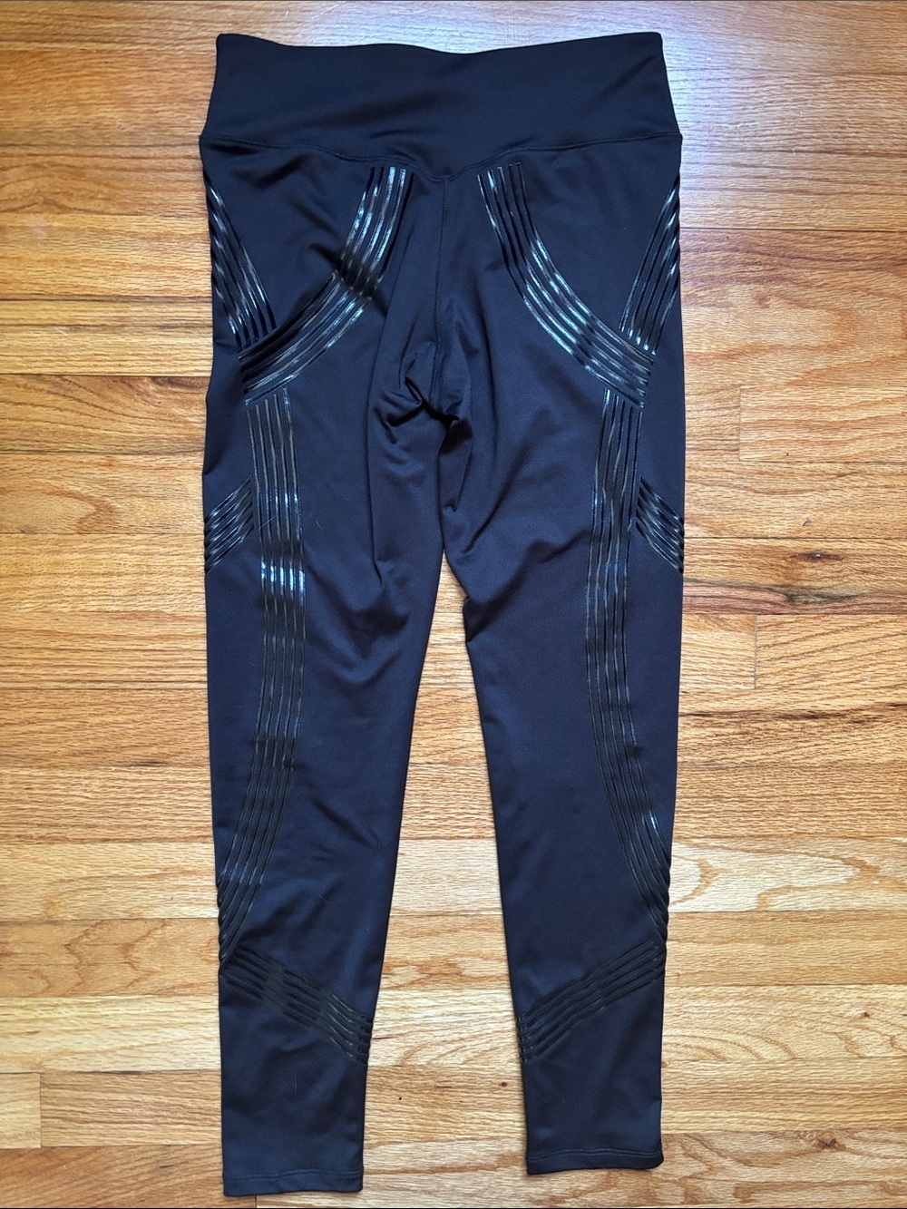 BeLife Black High-Waist Workout Leggings Women’s Small Striped Gym Pilates